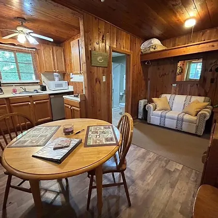 Mountain Lake Cottages Hendersonville Exterior photo