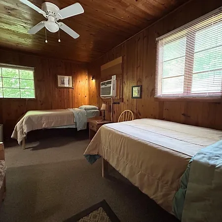 Mountain Lake Cottages Hendersonville Exterior photo