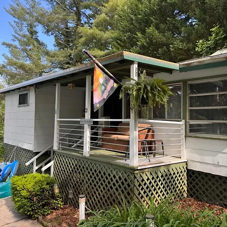 Mountain Lake Cottages Hendersonville Exterior photo