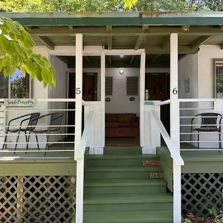 Mountain Lake Cottages Hendersonville Exterior photo