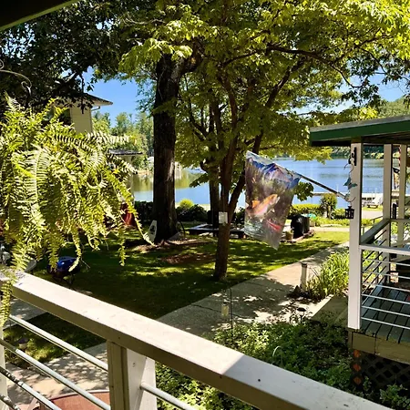 Mountain Lake Cottages Hendersonville Exterior photo