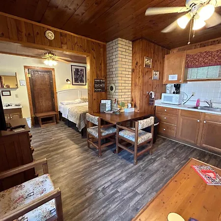 Mountain Lake Cottages Hendersonville Exterior photo