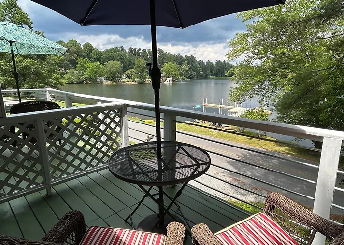 Mountain Lake Cottages