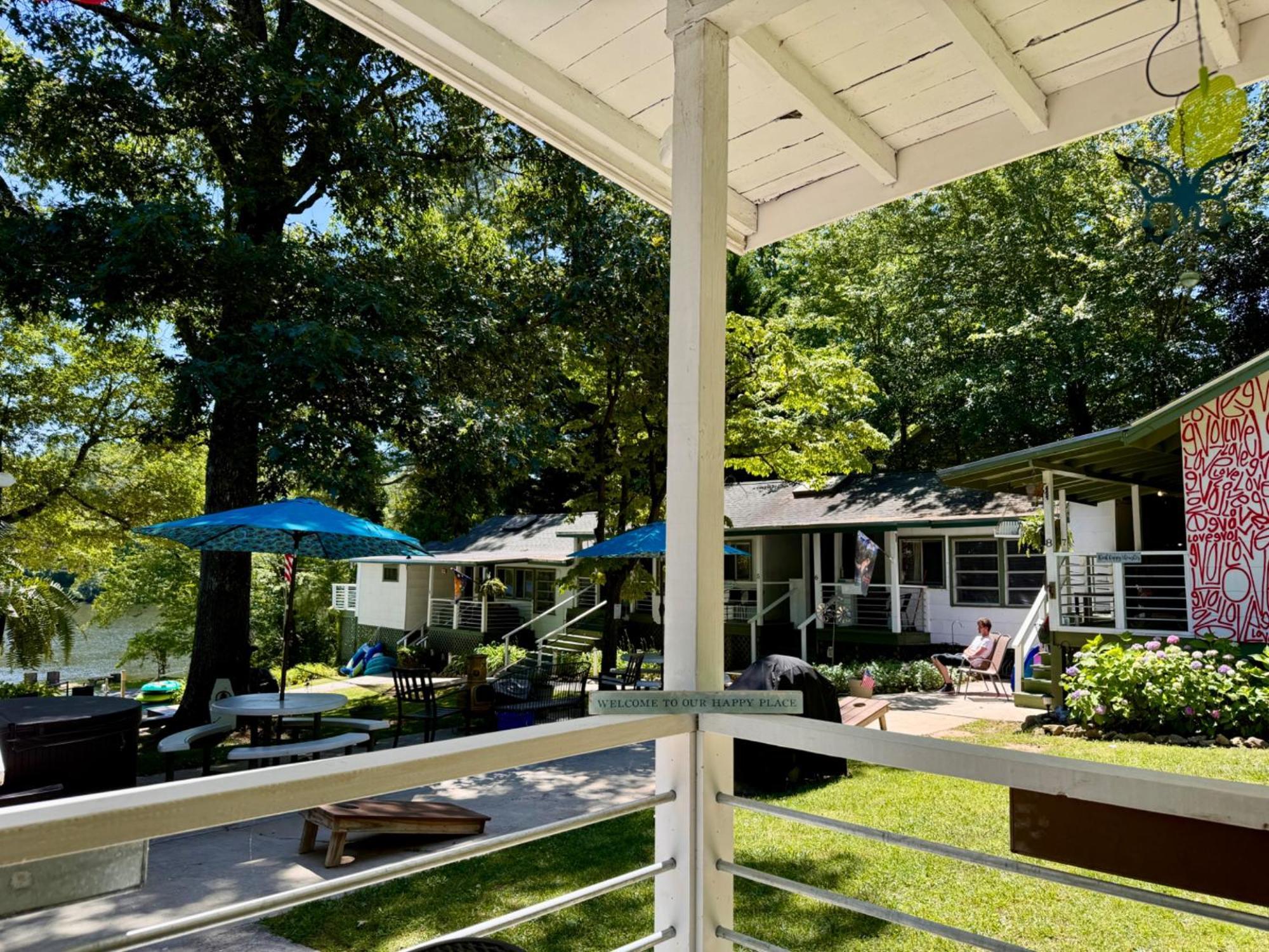 Mountain Apartment Hendersonville